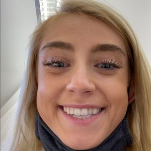 Meet your Posher, Christina